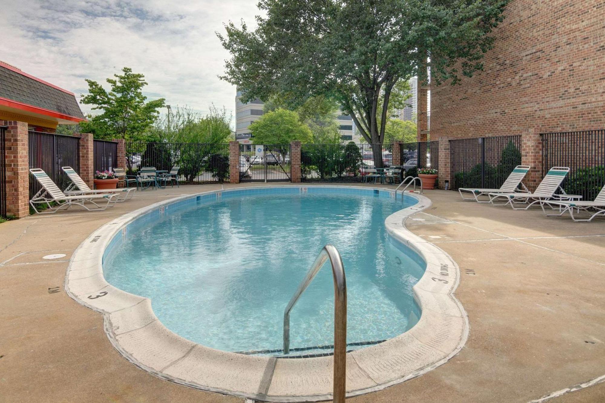 Suburban Studios Tysons Corner Βιέννη Εξωτερικό φωτογραφία