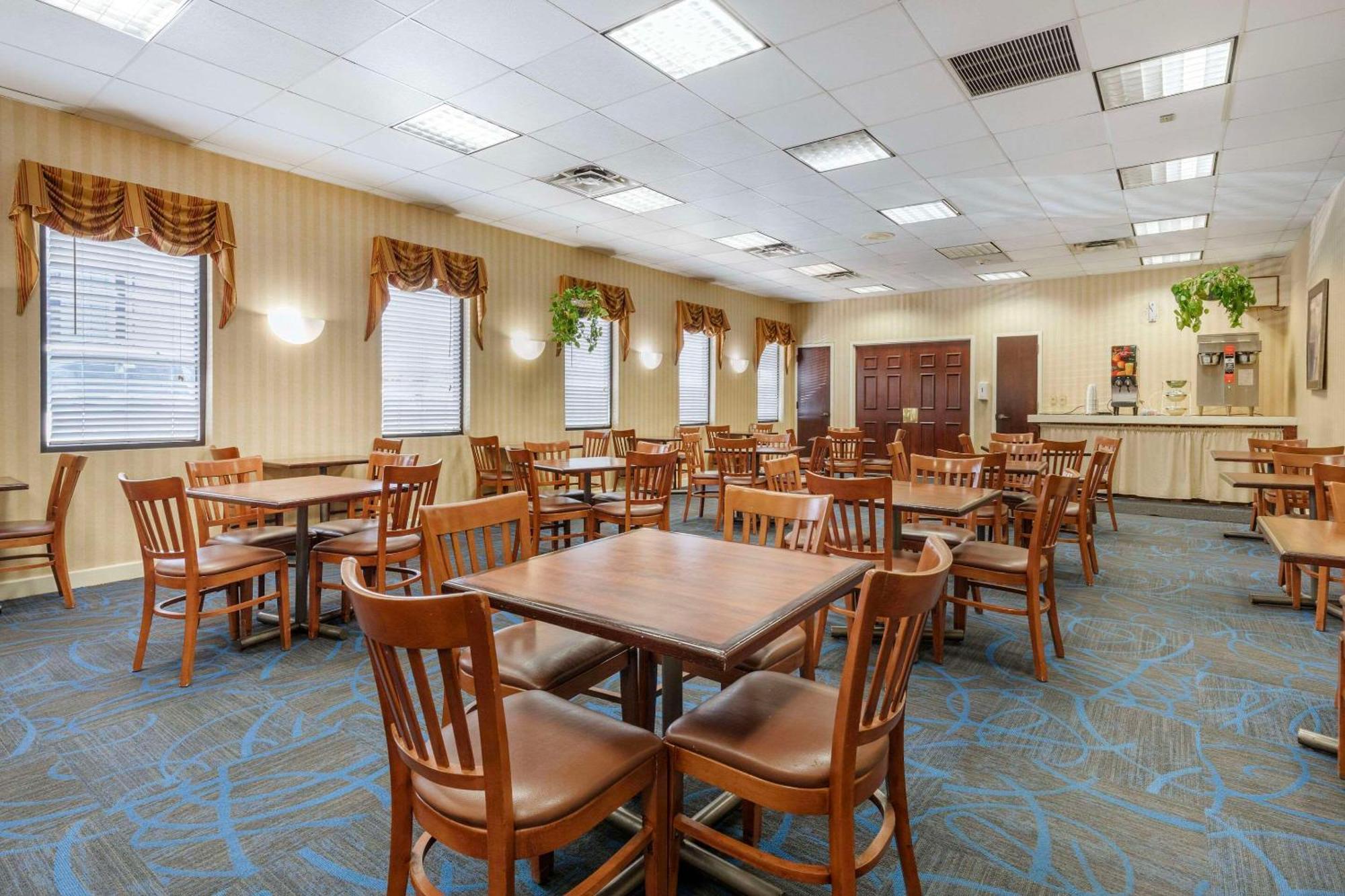 Suburban Studios Tysons Corner Βιέννη Εξωτερικό φωτογραφία
